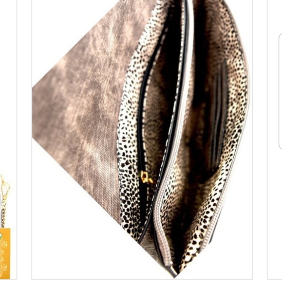 Envelope Clutch - Picture 2 of 2